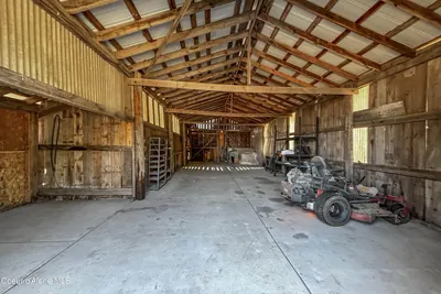 Property 26-10472 - Photo 25