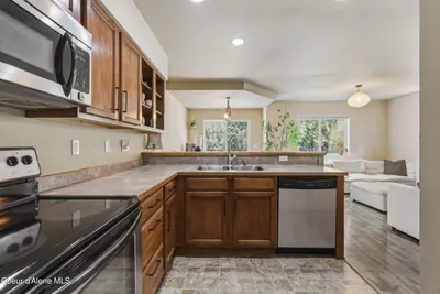 Property 26-8282 - Photo 11