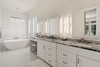 Property 26-6872 - Photo 24