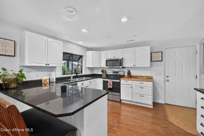 Property 26-7902 - Photo 44