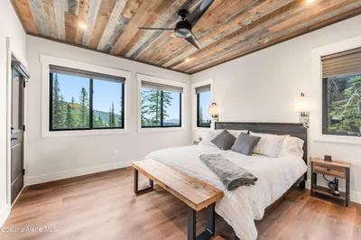 Property 26-9082 - Photo 27