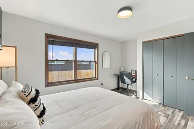 Property 26-10084 - Photo 25