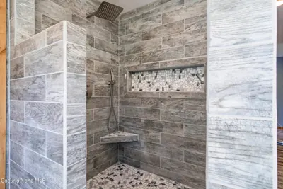 Property 26-8128 - Photo 29