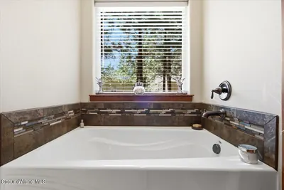 Property 26-9300 - Photo 24
