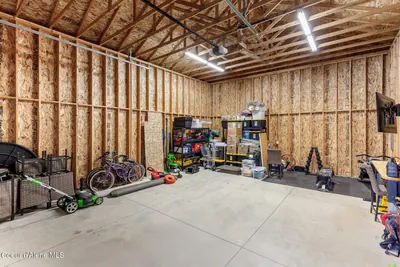 Property 26-9744 - Photo 26