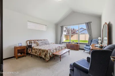Property 26-10052 - Photo 20