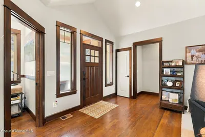 Property 26-10573 - Photo 26