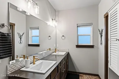 Property 26-10617 - Photo 11