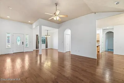 Property 26-10479 - Photo 15