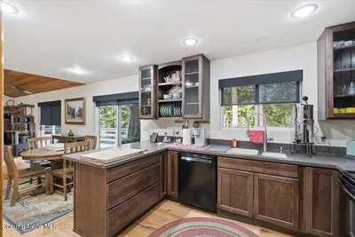Property 26-10392 - Photo 17