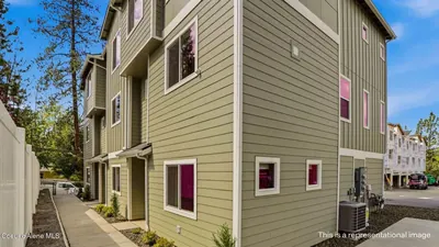 Property 26-9121 - Photo 2