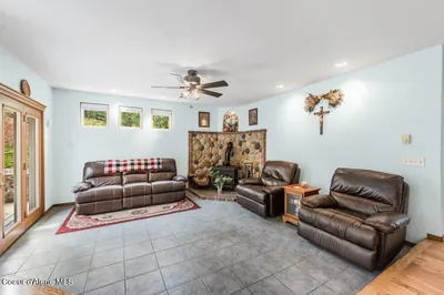 Property 26-7553 - Photo 12