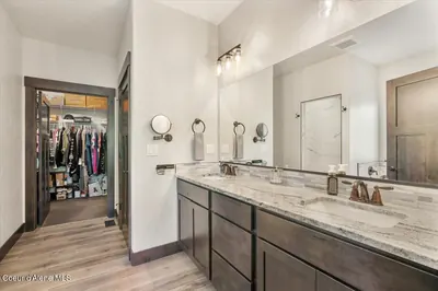 Property 26-10201 - Photo 19