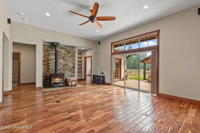 Property 26-7472 - Photo 4