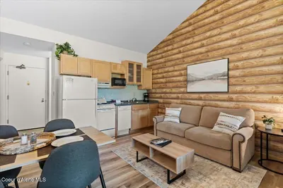 Property 26-10265 - Photo 11