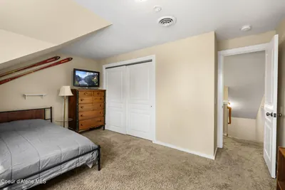 Property 26-8304 - Photo 39