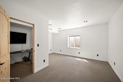 Property 26-6641 - Photo 43