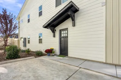 Property 26-10151 - Photo 5