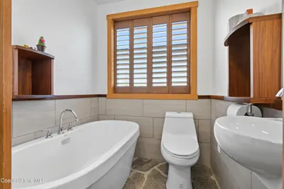 Property 26-6817 - Photo 44
