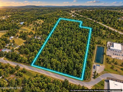 Property 26-10596 - Photo 2