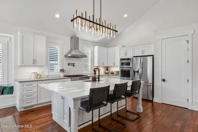 Property 26-10381 - Photo 11