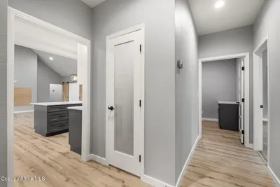 Property 26-4137 - Photo 10