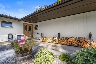 Property 26-10488 - Photo 5