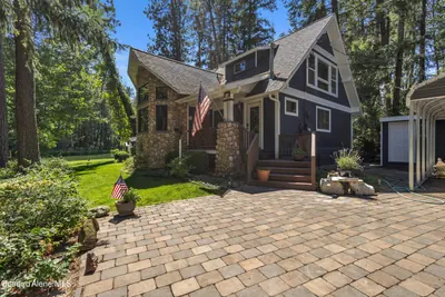 Property 26-697 - Photo 3