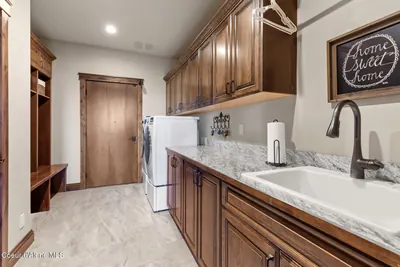 Property 26-995 - Photo 42