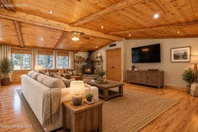 Property 26-10126 - Photo 10