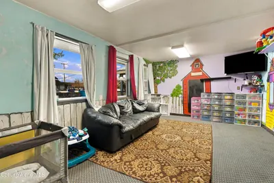 Property 26-10645 - Photo 24