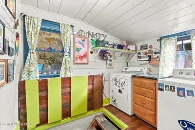Property 26-10337 - Photo 14