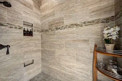 Property 26-10600 - Photo 30