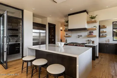 Property 26-8782 - Photo 12