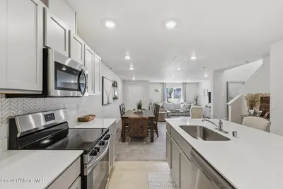 Property 26-7339 - Photo 9