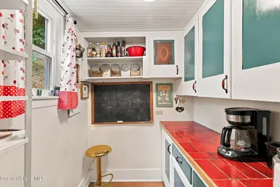 Property 26-10337 - Photo 13
