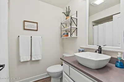 Property 26-8208 - Photo 18