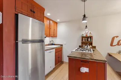 Property 25-11670 - Photo 13