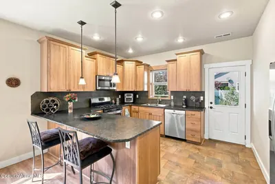 Property 26-8720 - Photo 8