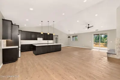 Property 26-10027 - Photo 13