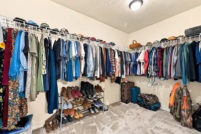 Property 26-10269 - Photo 17