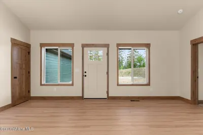 Property 26-9301 - Photo 7