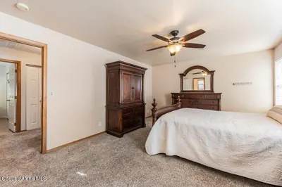 Property 26-10057 - Photo 13