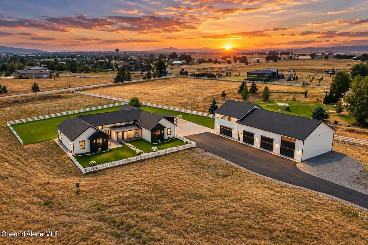 Property 26-8497 - Photo 1