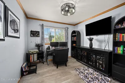 Property 26-7817 - Photo 33