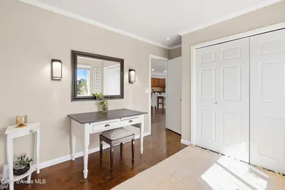Property 26-9584 - Photo 19