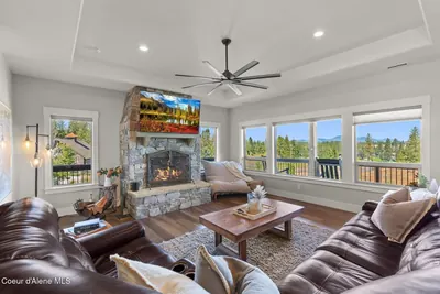 Property 26-9607 - Photo 3