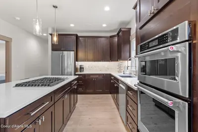 Property 26-9652 - Photo 9