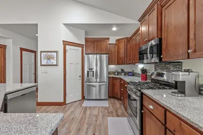 Property 26-8961 - Photo 9