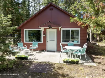 Property 26-1101 - Photo 1